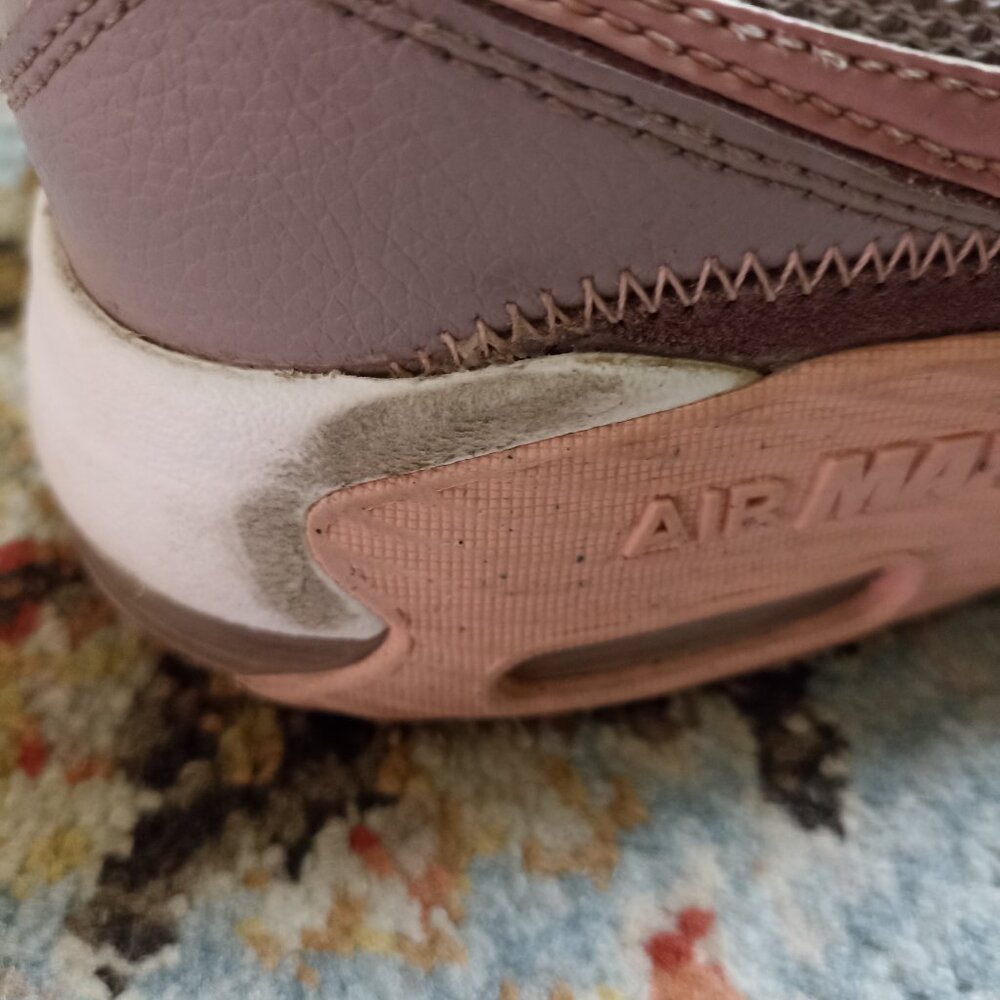 Nike sneakers - Picture 4 of 4